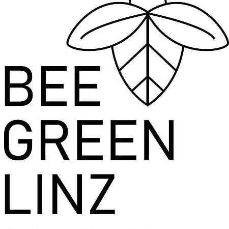 Bee Self-check-in-hotel Szálloda