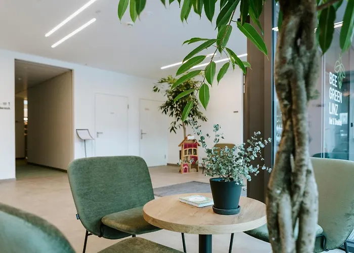 מלון Bee Self-check-in-hotel